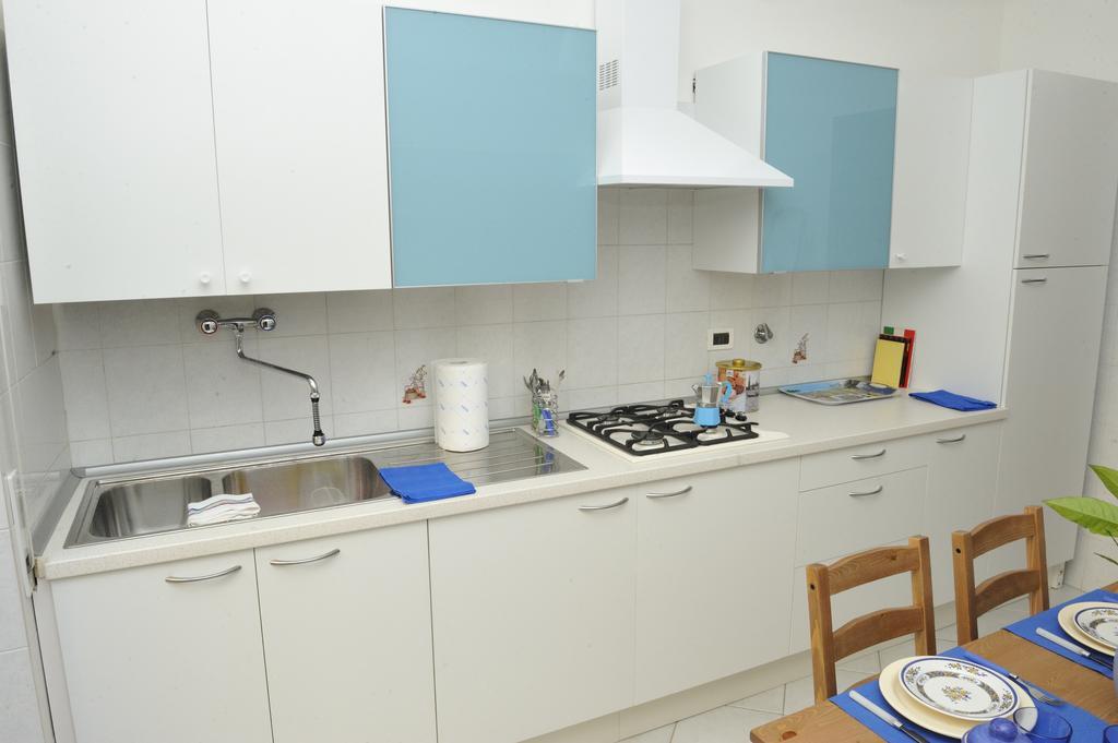 Aroma Di Mare Apartment Lido di Ostia Bilik gambar